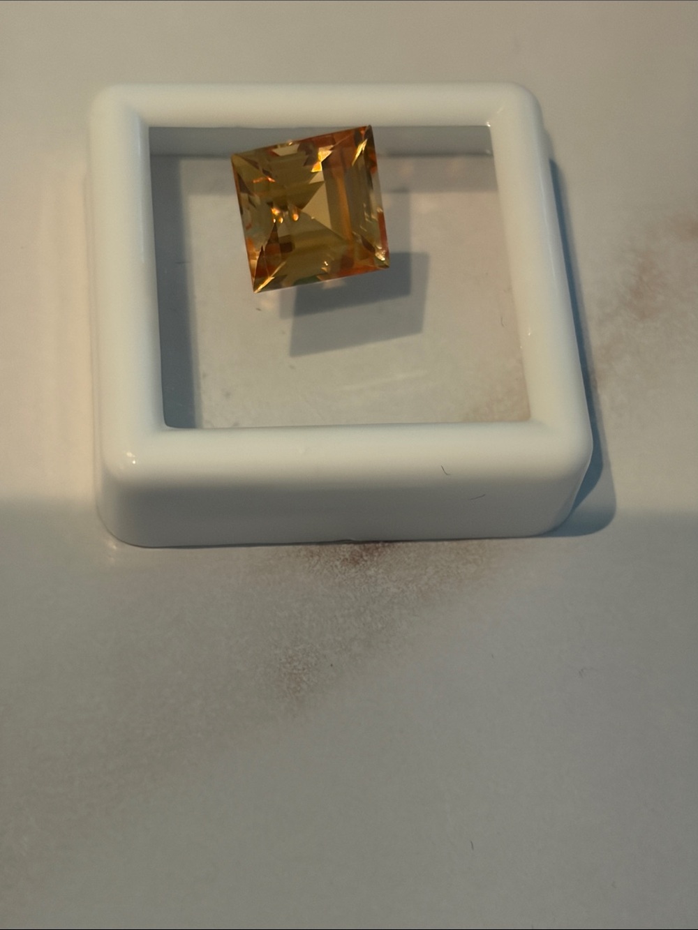Exceptional certified Padparadsha Sapphire